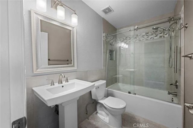 2742 S Desert Forest, Ontario, CA 91761
