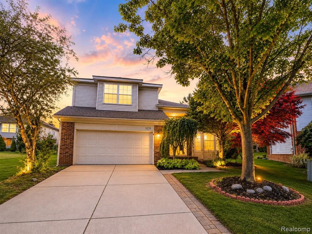 3235 Lynhurst Court, Rochester, MI 48306