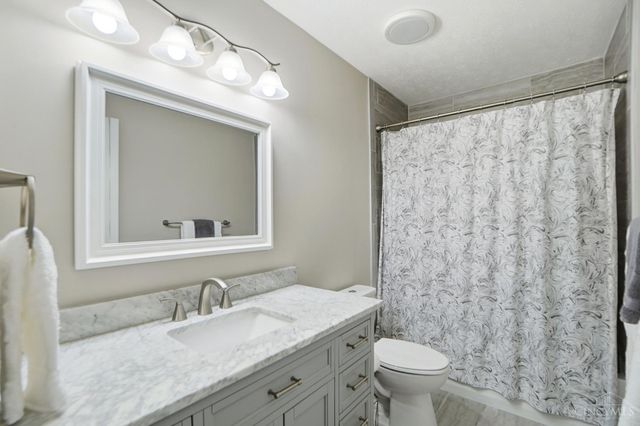 6060 Loganberry Court, Liberty Twp, OH 45011