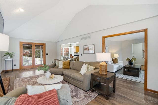 6060 Loganberry Court, Liberty Twp, OH 45011