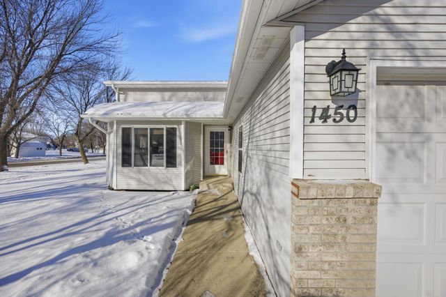 1450 Elmwood Court, West Fargo, ND 58078