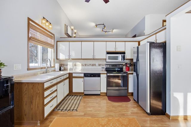 1450 Elmwood Court, West Fargo, ND 58078