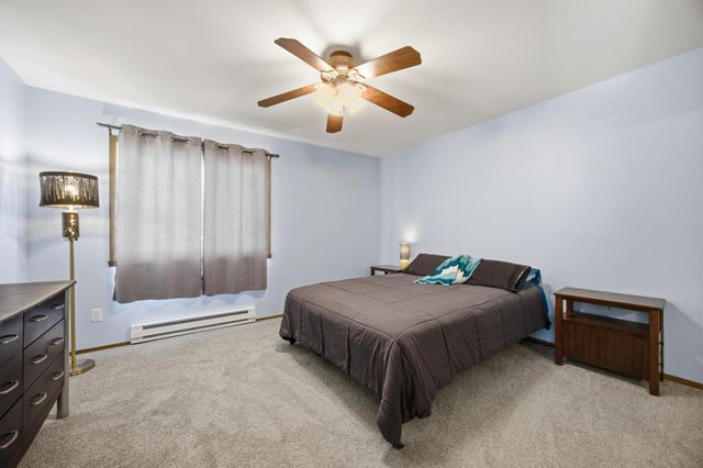 1450 Elmwood Court, West Fargo, ND 58078