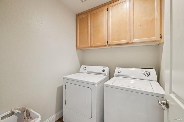 125 Johnson St, Windsor, CA 95492