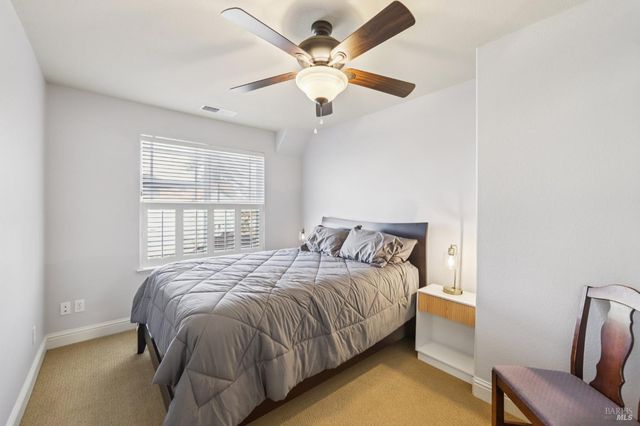 125 Johnson St, Windsor, CA 95492