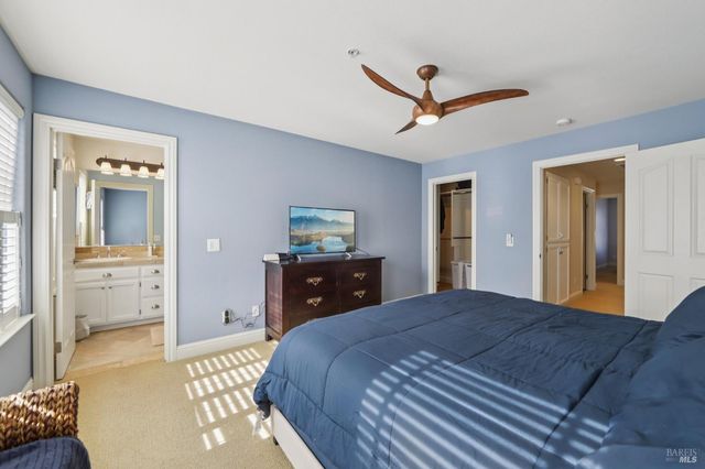 125 Johnson St, Windsor, CA 95492