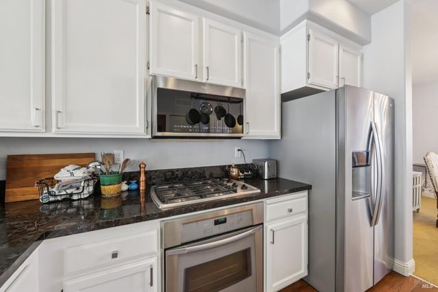 125 Johnson St, Windsor, CA 95492