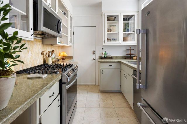 2051 Scott Street 403, San Francisco, CA 94115