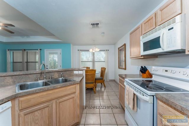 9 Augusta West, Laguna Vista, TX 78578