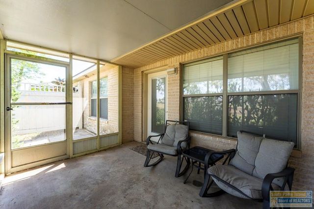 9 Augusta West, Laguna Vista, TX 78578