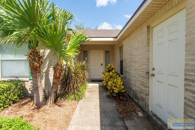 9 Augusta West, Laguna Vista, TX 78578