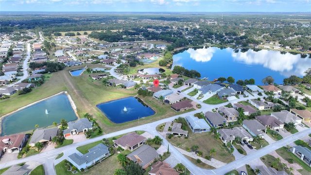 548 NARROW POND ROAD, Polk City, FL 33868