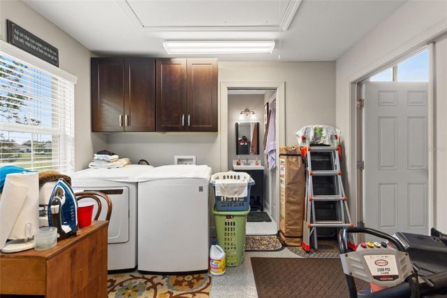 548 NARROW POND ROAD, Polk City, FL 33868