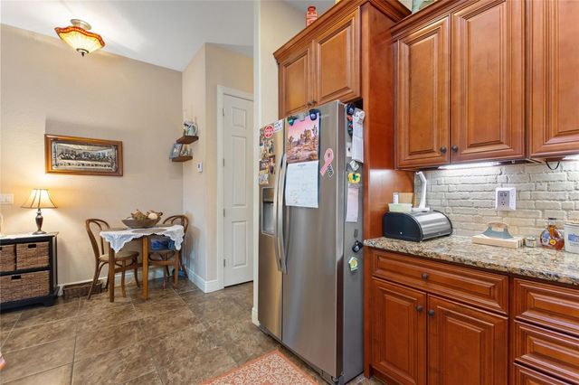 548 NARROW POND ROAD, Polk City, FL 33868