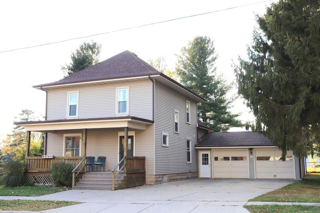 207 N Main Street, Orfordville, WI 53576