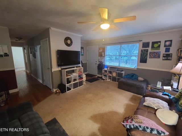 5202 Millet Lane, Knoxville, TN 37918