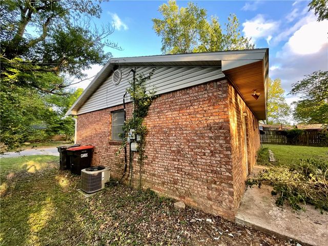 404 Michael Street, Springdale, AR 72764