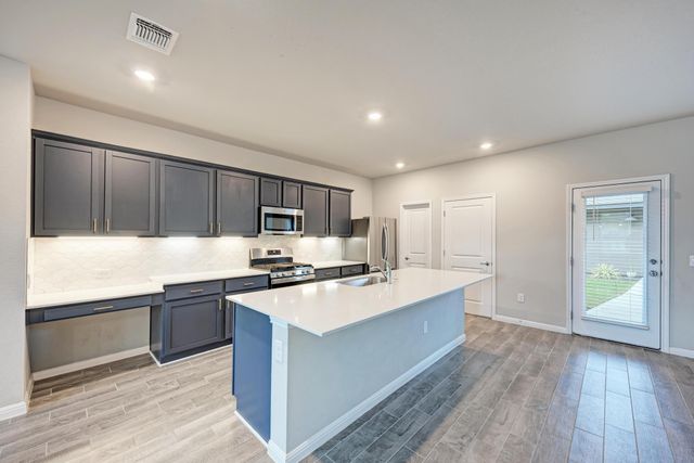 5408A Baythorne DR, Austin, TX 78747