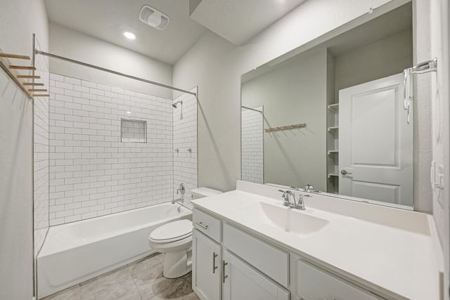 5408A Baythorne DR, Austin, TX 78747