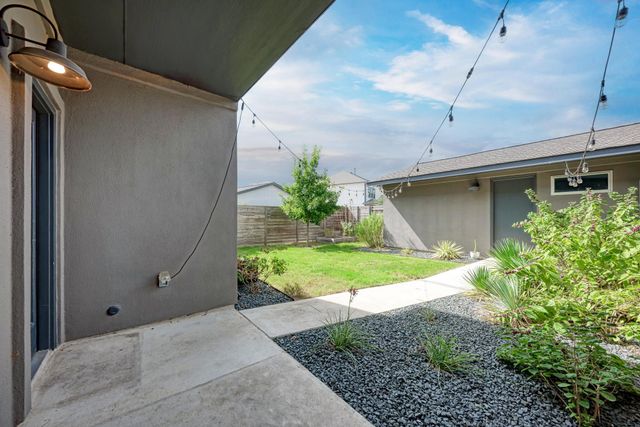 5408A Baythorne DR, Austin, TX 78747