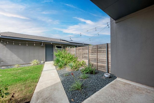 5408A Baythorne DR, Austin, TX 78747