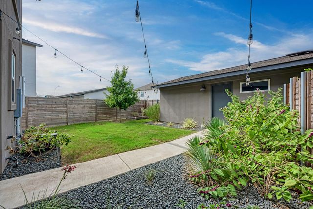 5408A Baythorne DR, Austin, TX 78747