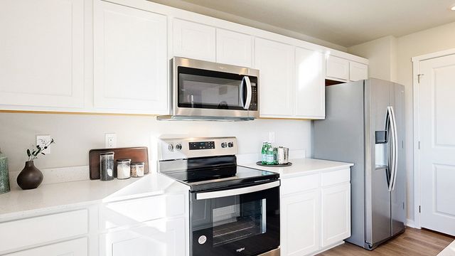 2495 SE Ambrose Drive, West Des Moines, IA 50265