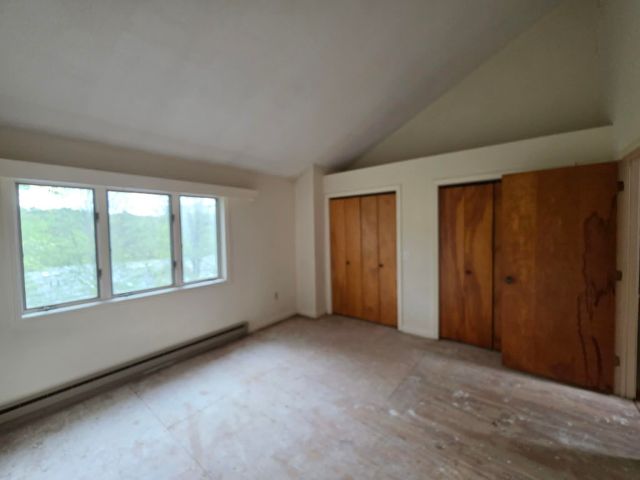 9 Evergreen Lane, Brattleboro, VT 05301