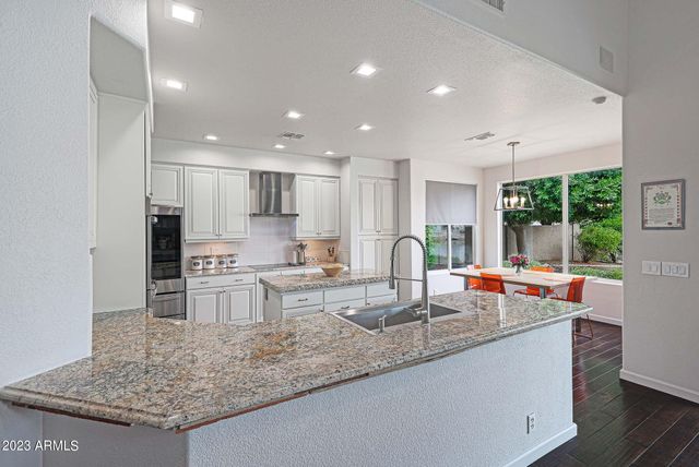 5328 W Mohawk Lane, Glendale, AZ 85308
