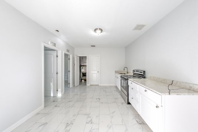 404 N 38 Street, Fort Pierce, FL 34947