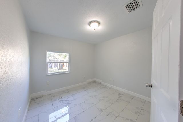 404 N 38 Street, Fort Pierce, FL 34947