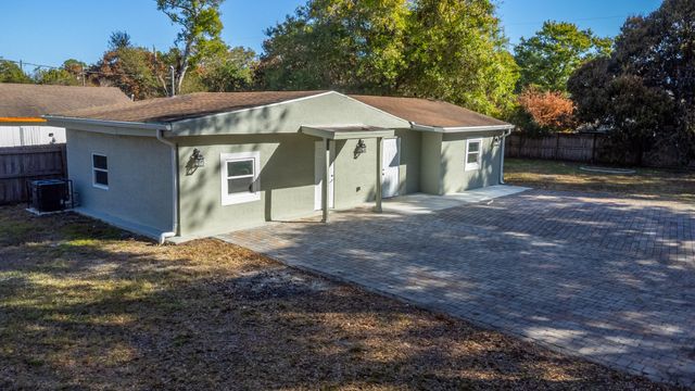 404 N 38 Street, Fort Pierce, FL 34947