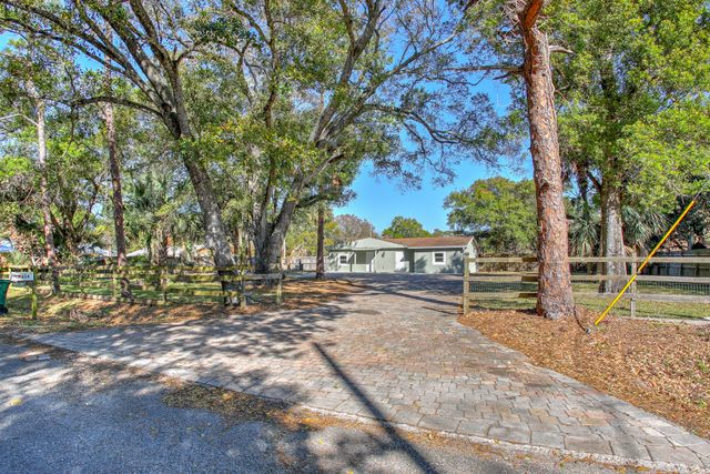 404 N 38 Street, Fort Pierce, FL 34947