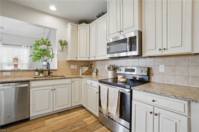 2685 Robert Monette LN, Virginia Beach, VA 23456