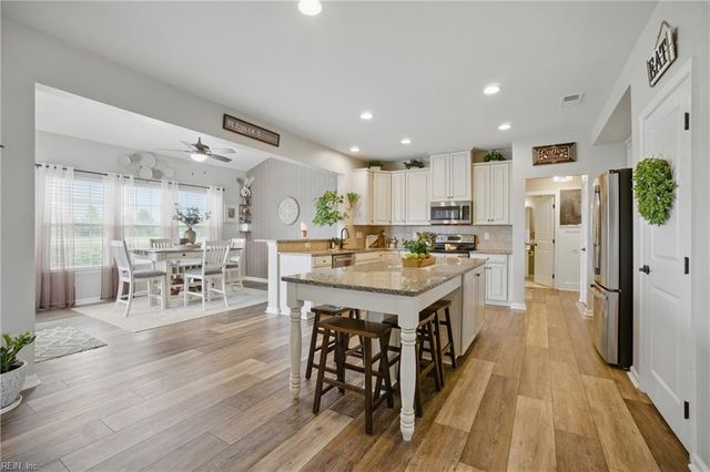 2685 Robert Monette LN, Virginia Beach, VA 23456