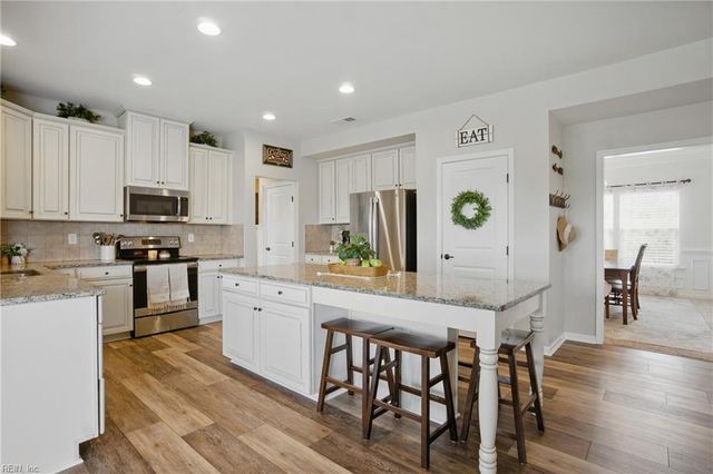 2685 Robert Monette LN, Virginia Beach, VA 23456