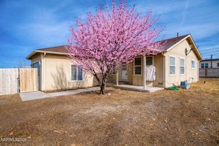 35 Buffalo Lane, Yerington, NV 89447