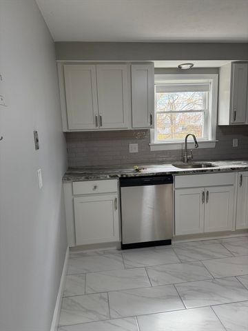 15 Washington 16, Plainville, MA 02762