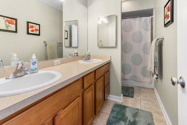 1795 Hideaway Lane, Ann Arbor, MI 48105