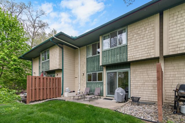 1795 Hideaway Lane, Ann Arbor, MI 48105