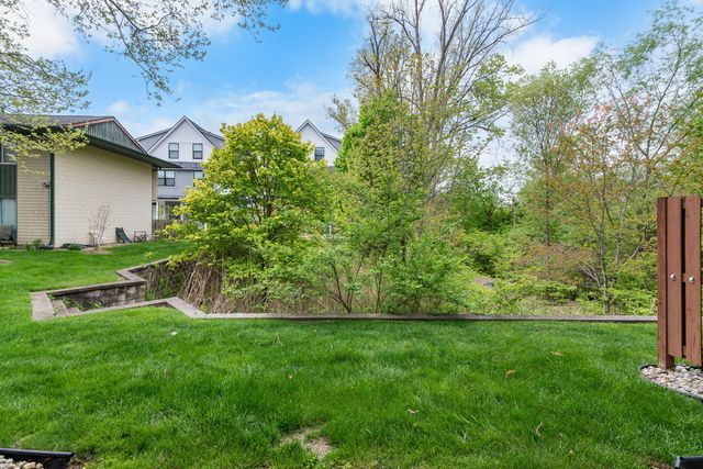 1795 Hideaway Lane, Ann Arbor, MI 48105