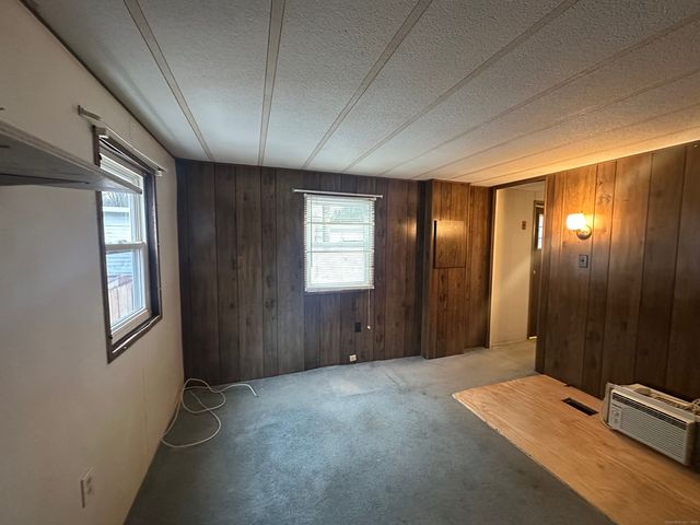 270 Boston Post Road TRLR 6, Waterford, CT 06385