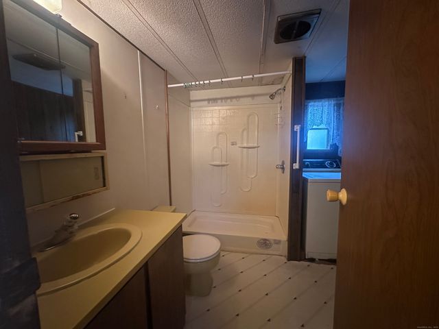 270 Boston Post Road TRLR 6, Waterford, CT 06385