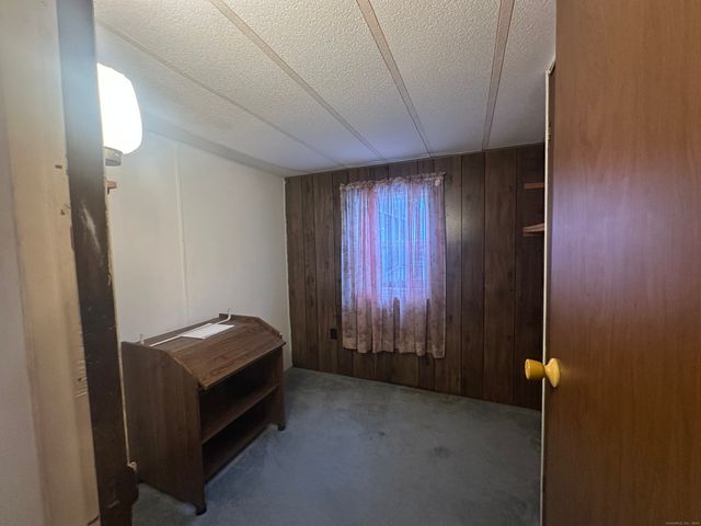 270 Boston Post Road TRLR 6, Waterford, CT 06385