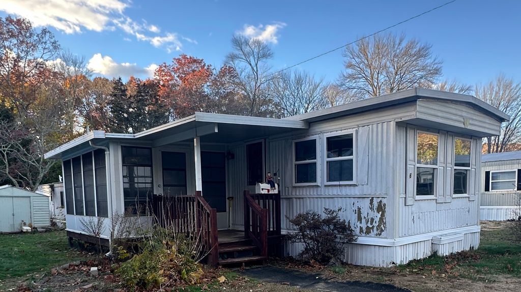 270 Boston Post Road TRLR 6, Waterford, CT 06385