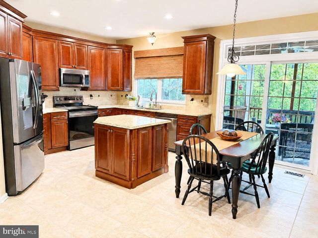 3336 GOVERNOR HOWARD DR, Ellicott City, MD 21043