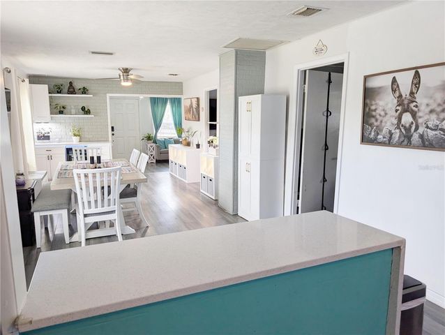 15243 S HIGHWAY 25, Weirsdale, FL 32195