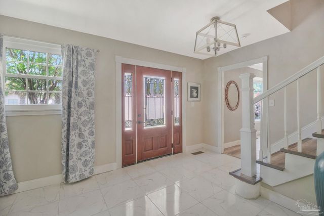 6210 Maybelle Dr, Pensacola, FL 32504