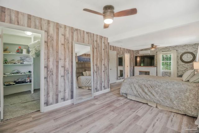 6210 Maybelle Dr, Pensacola, FL 32504
