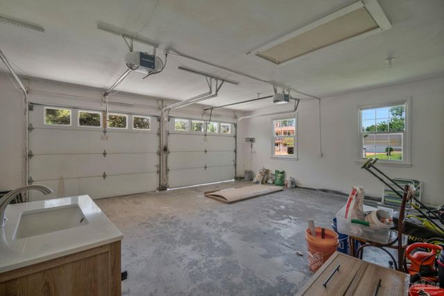 6210 Maybelle Dr, Pensacola, FL 32504